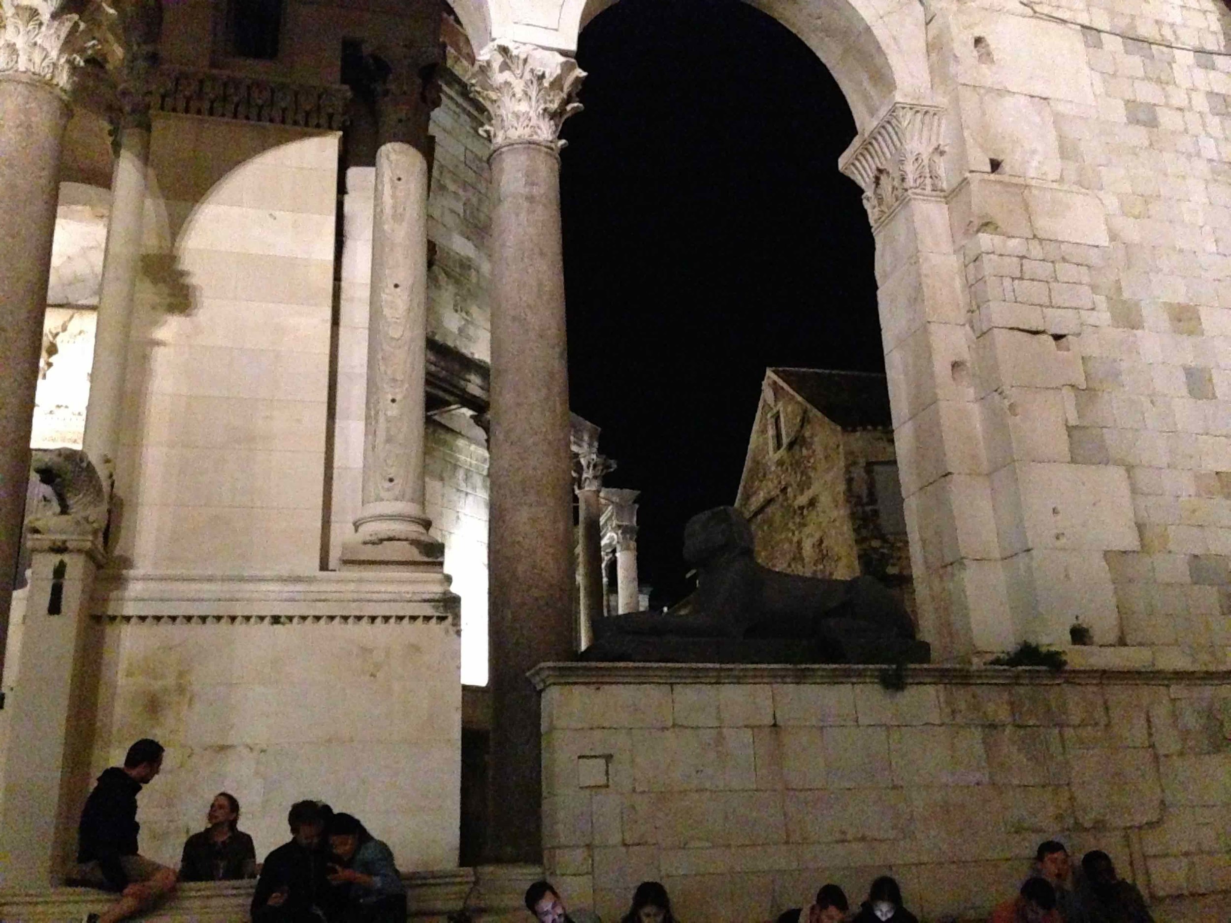 5ACTIVATE-aristoil-split town.jpeg