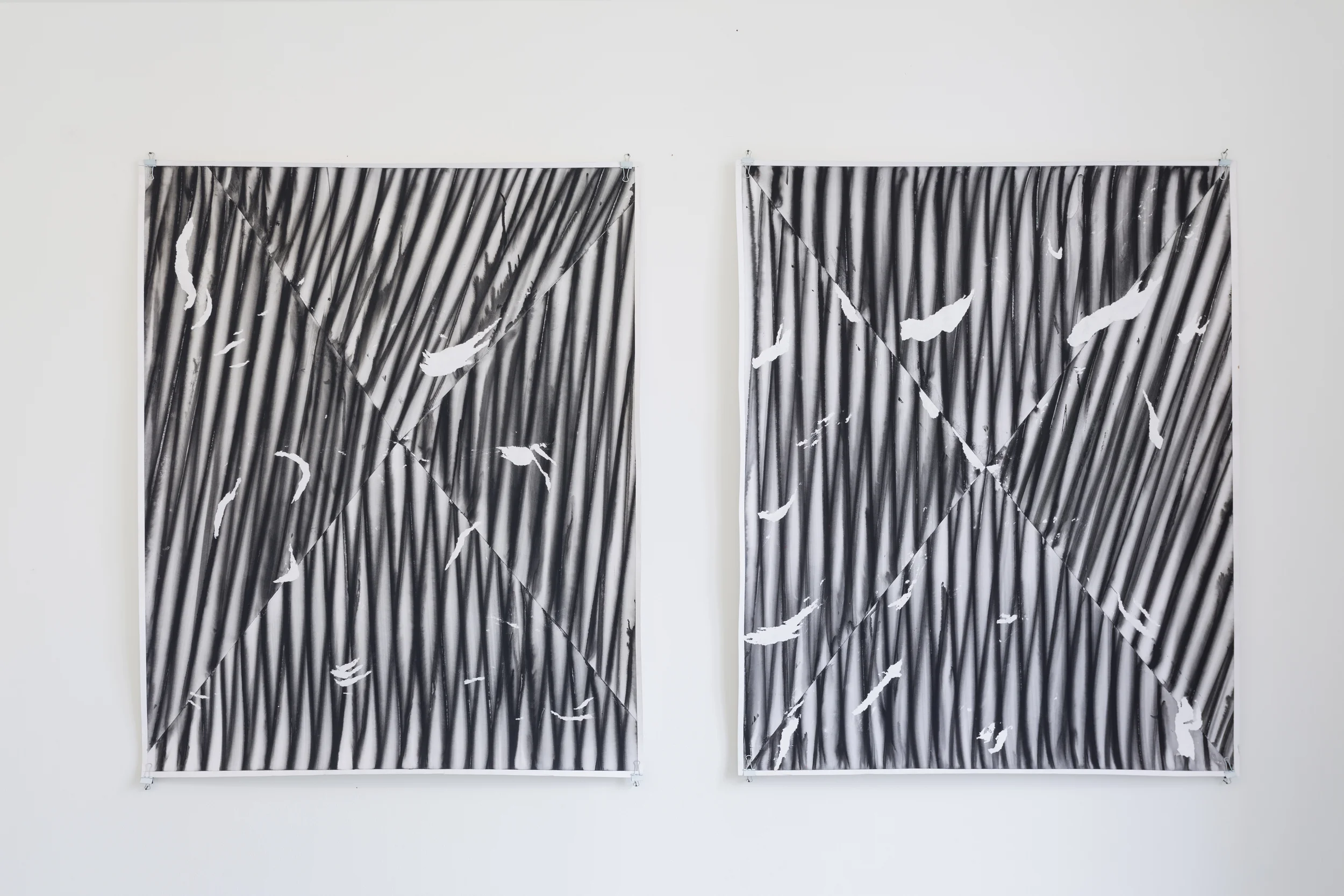 Tomek Baran, untitled, 2012, kvaš na papíře, 135 x 100 cm, 3x