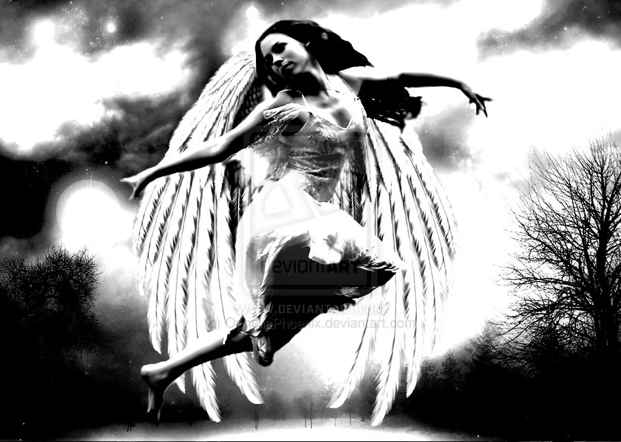 angel_flying_high_by_opheliaphoenix-d5blq16.jpg