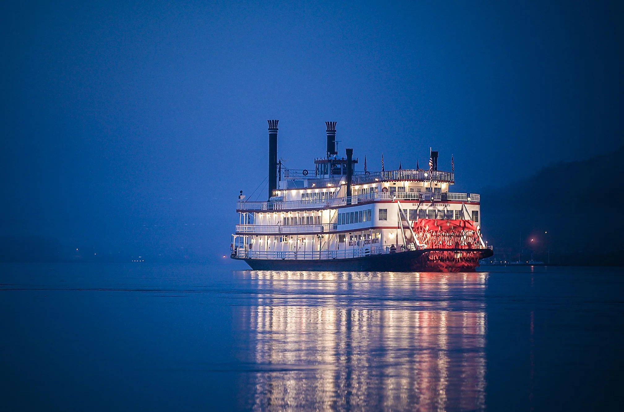 riverboat-dining.jpg