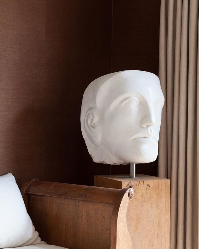 House projects #kimpartridgeinteriors #paulvanstone #stereowallpaper #interiordesign #sculpture