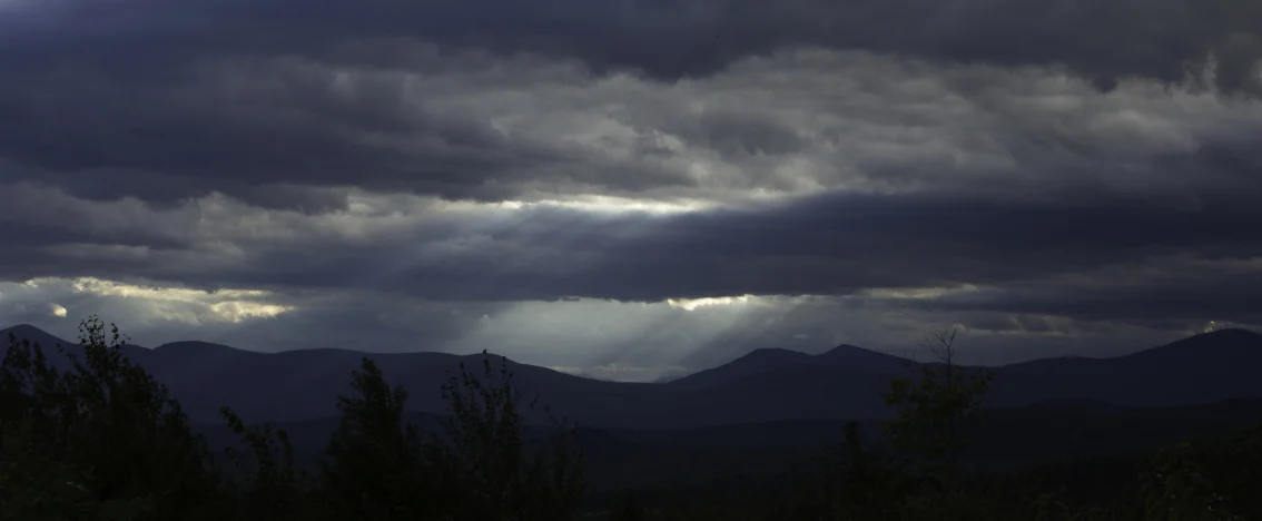 Approaching-Storm-1134x468.jpg