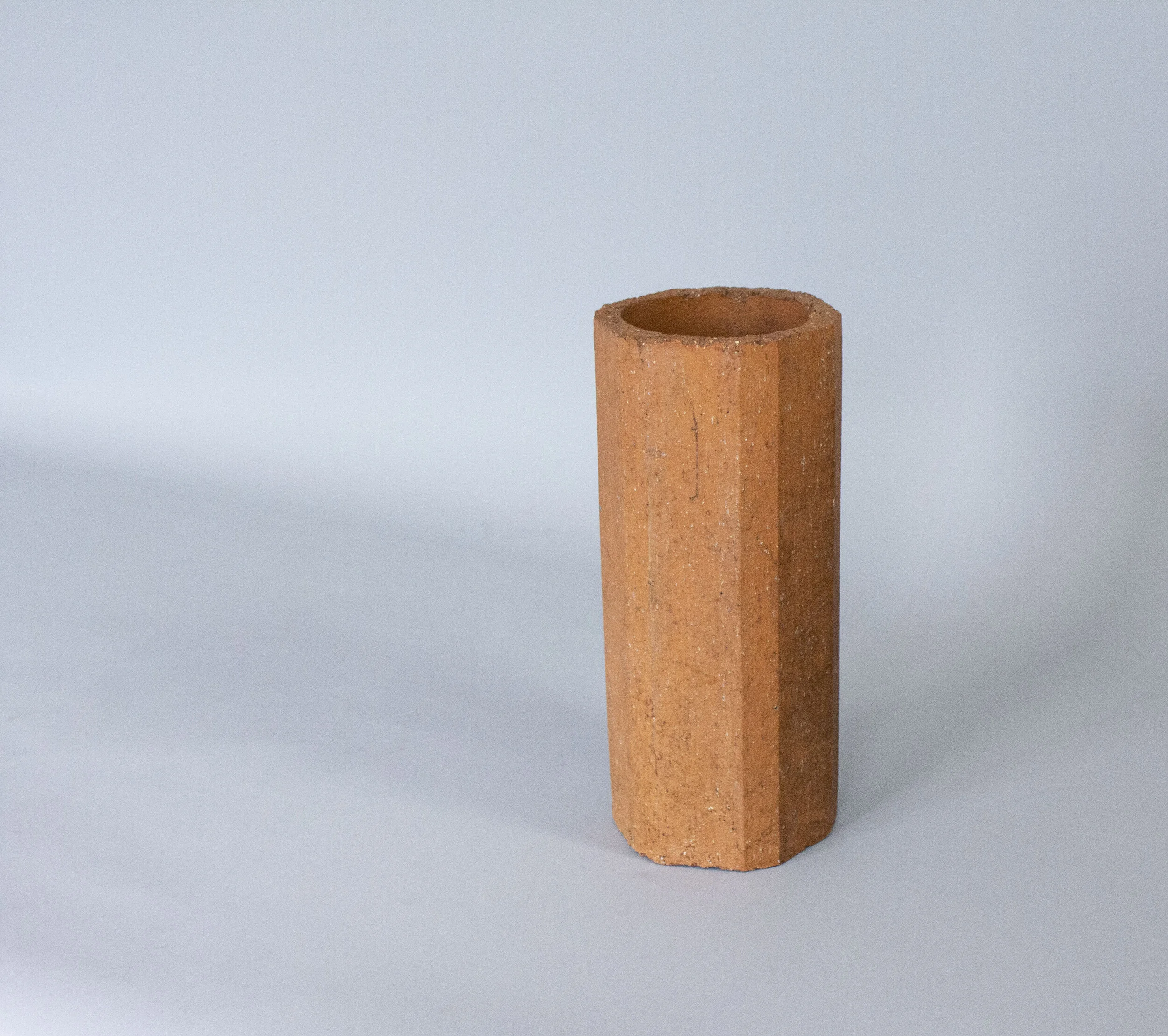 terra Vase4 pic_1.jpg