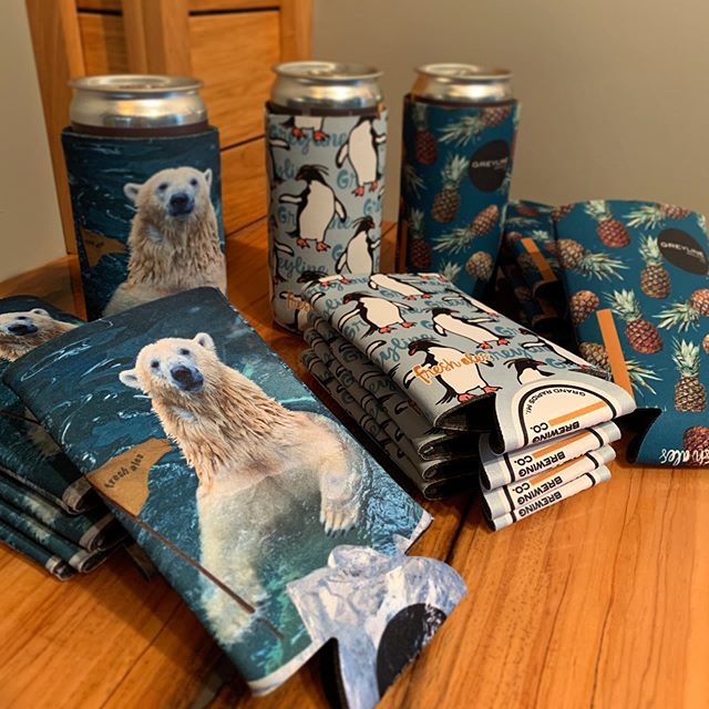 Our new winter koozies are in! Polar bears, penguins and pineapples. Perfect party pairings and presents. 🐧🐧🐧