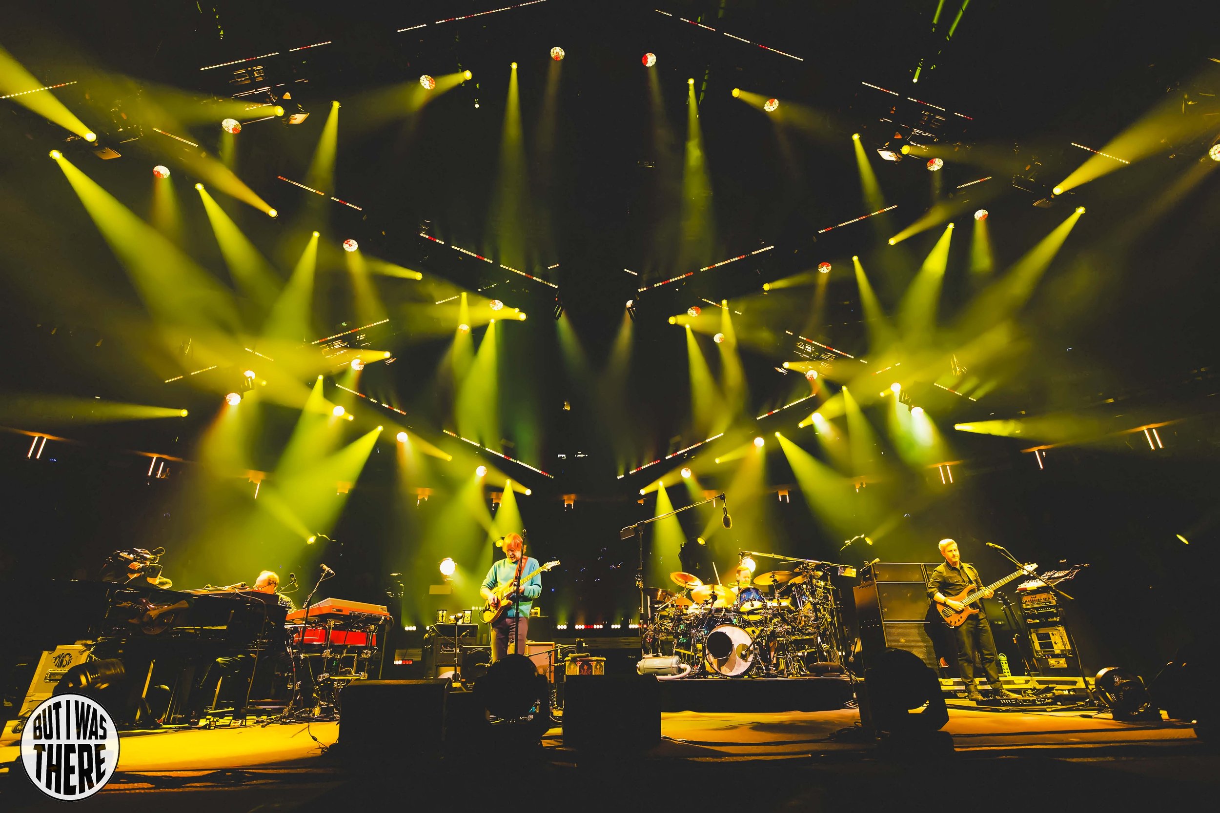 Phish.NYE.22.Brian.Ferguson.10.jpg