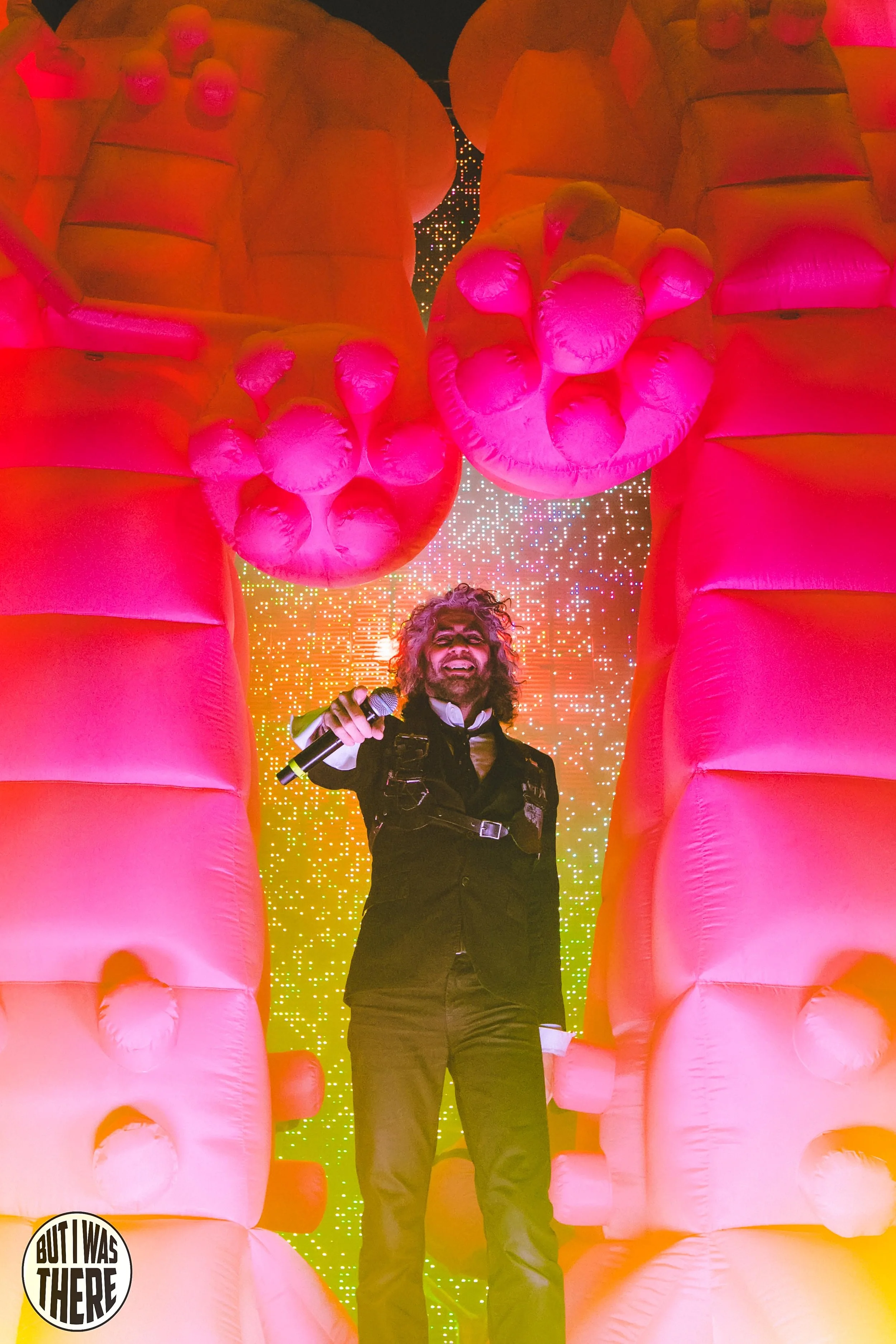 FlamingLips.Brian.Ferguson.Cleveland.29.jpg