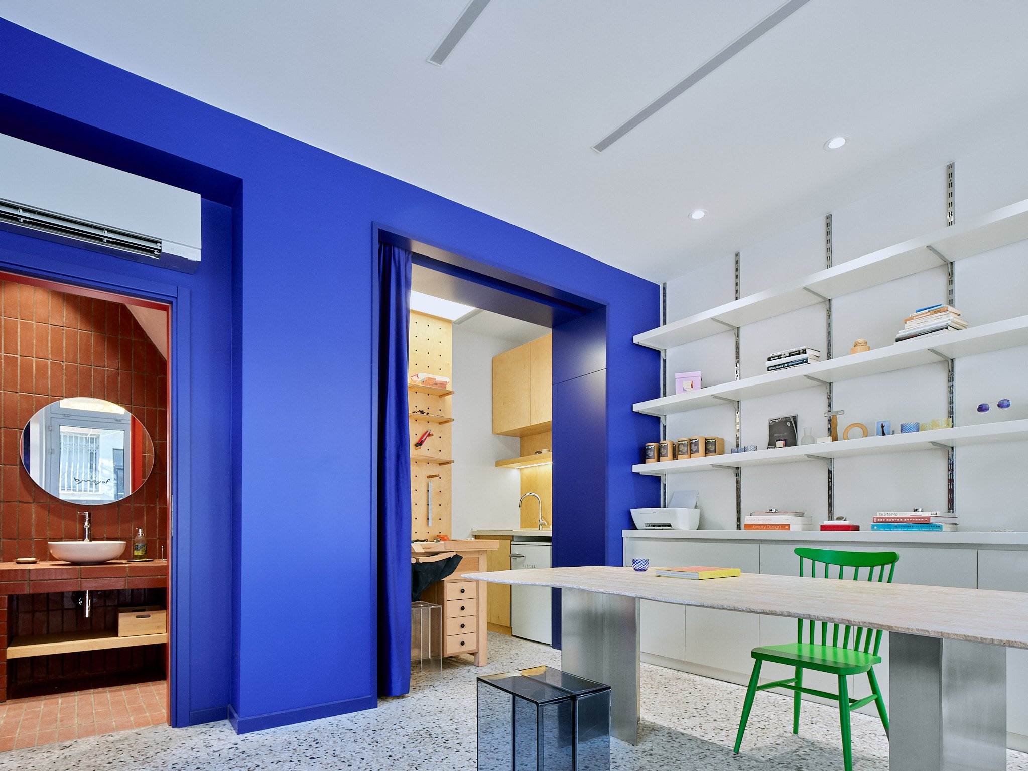 Project: By Way Of - Studio Client: Oya Tekbulut Type: Workspace Role: Creative Direction Collaboration with Abdik Architects Photo Credit: Egemen Karakaya All photos courtesy of Abdik Architects