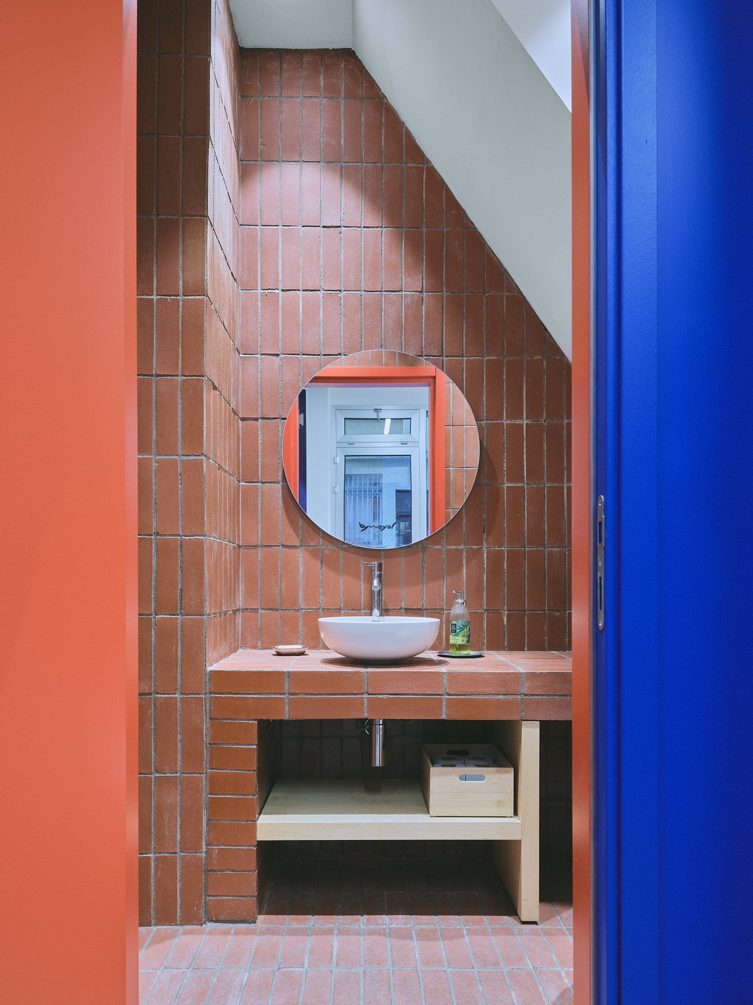 Project: By Way Of - Studio Client: Oya Tekbulut Type: Workspace Role: Creative Direction Collaboration with Abdik Architects Photo Credit: Egemen Karakaya All photos courtesy of Abdik Architects