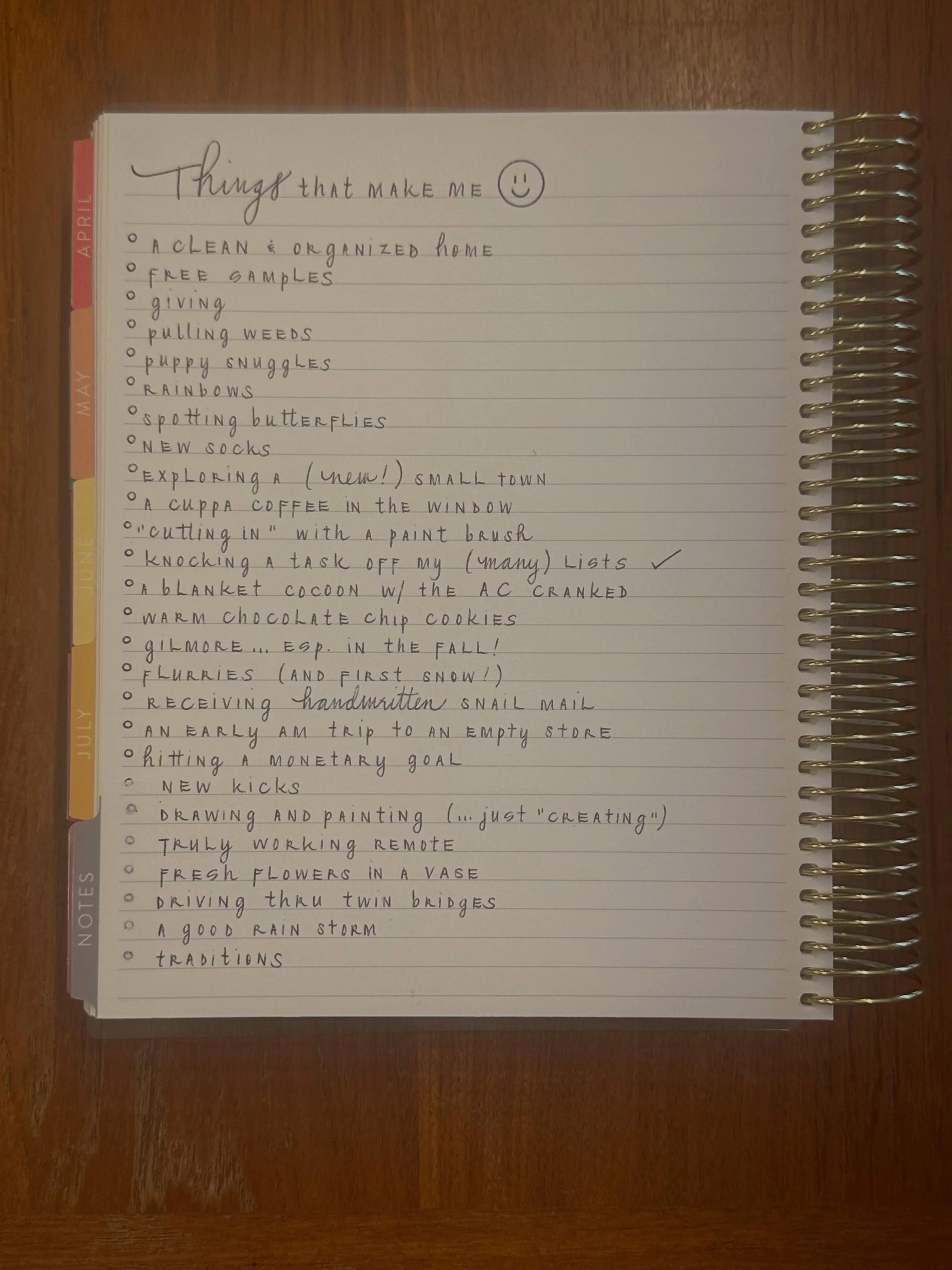 THIS IS THE FIRST THING THAT GETS COPIED INTO MY PLANNER EACH YEAR.

My &ldquo;things that make me 😊&rdquo; list has grown to 2 pages. It acts as a reminder of all of those simple things that remind me to be grateful. 🙏🏼 

Written planner peeps - 