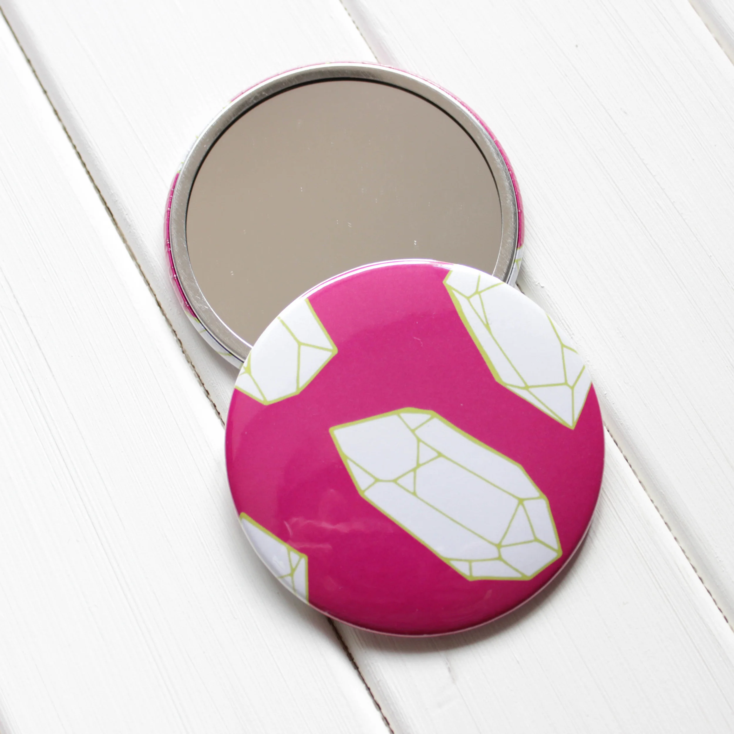 Bright Pocket Mirror with Crystal Pattern