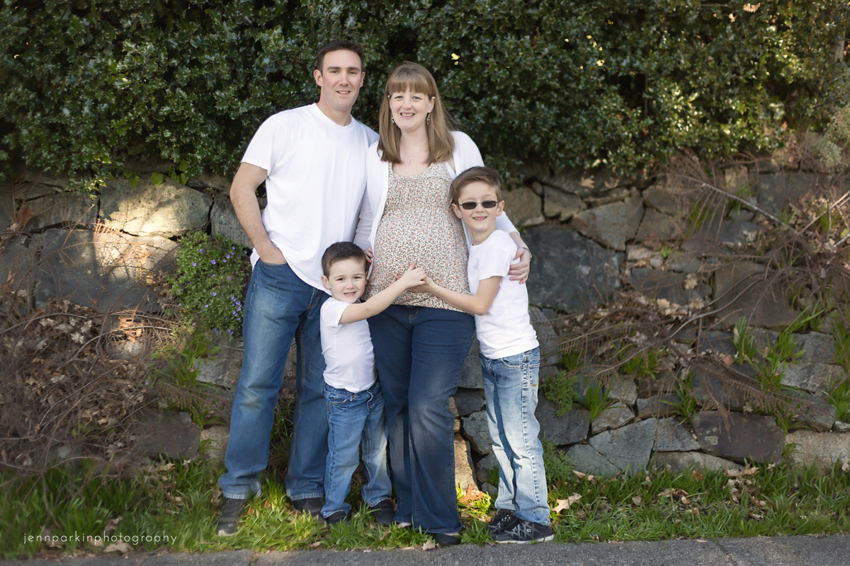 Powell River Photographer, Powell River Maternity Photographer, Powell River Family Photographer