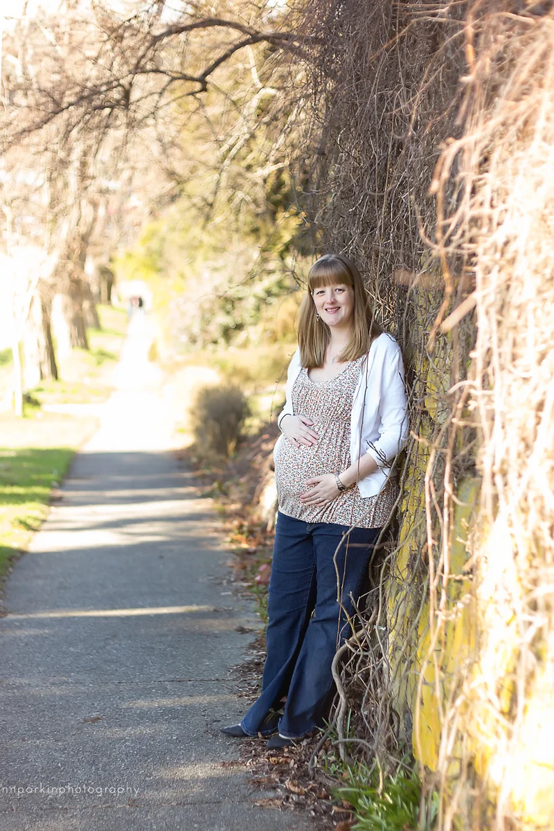 Powell River Photographer, Powell River Maternity Photographer, Powell River Family Photographer