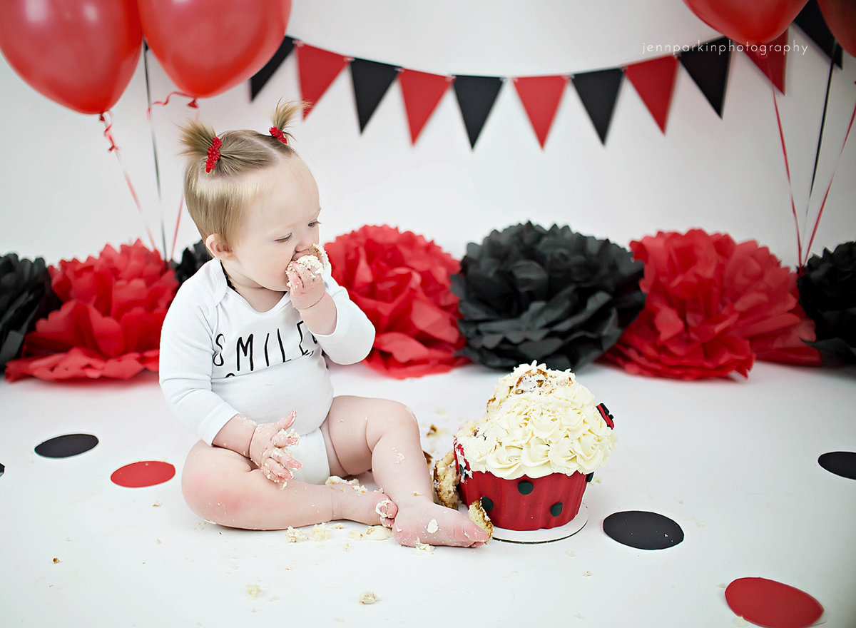 powell river photographer, powell river, powell river cake smash