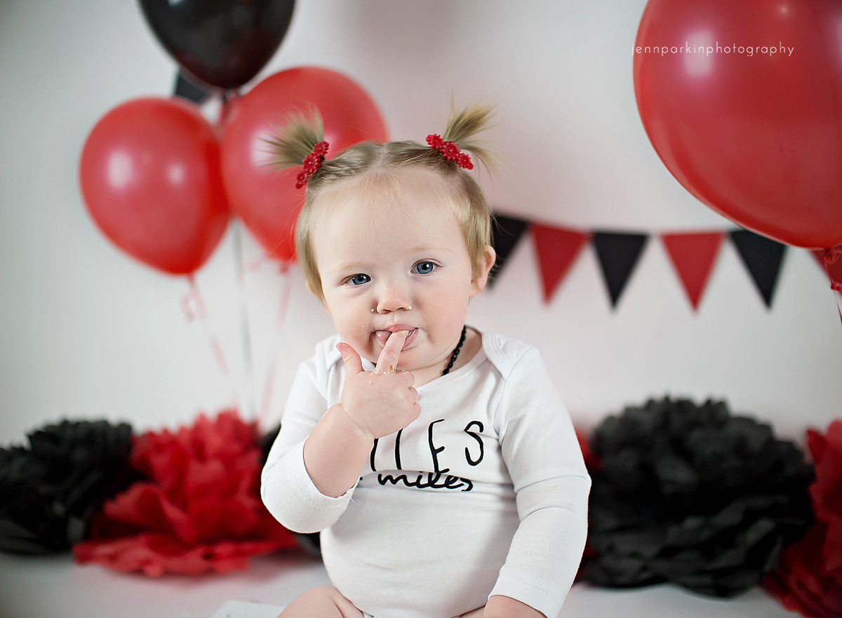 powell river photographer, powell river, powell river cake smash