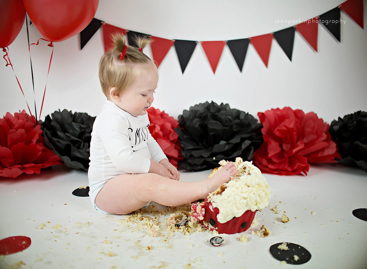 powell river photographer, powell river, powell river cake smash