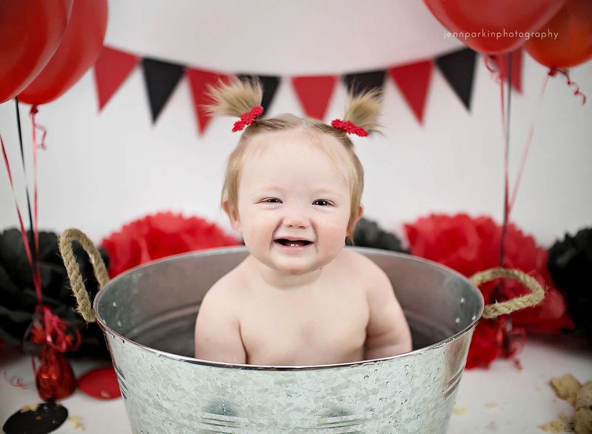 powell river photographer, powell river, powell river cake smash