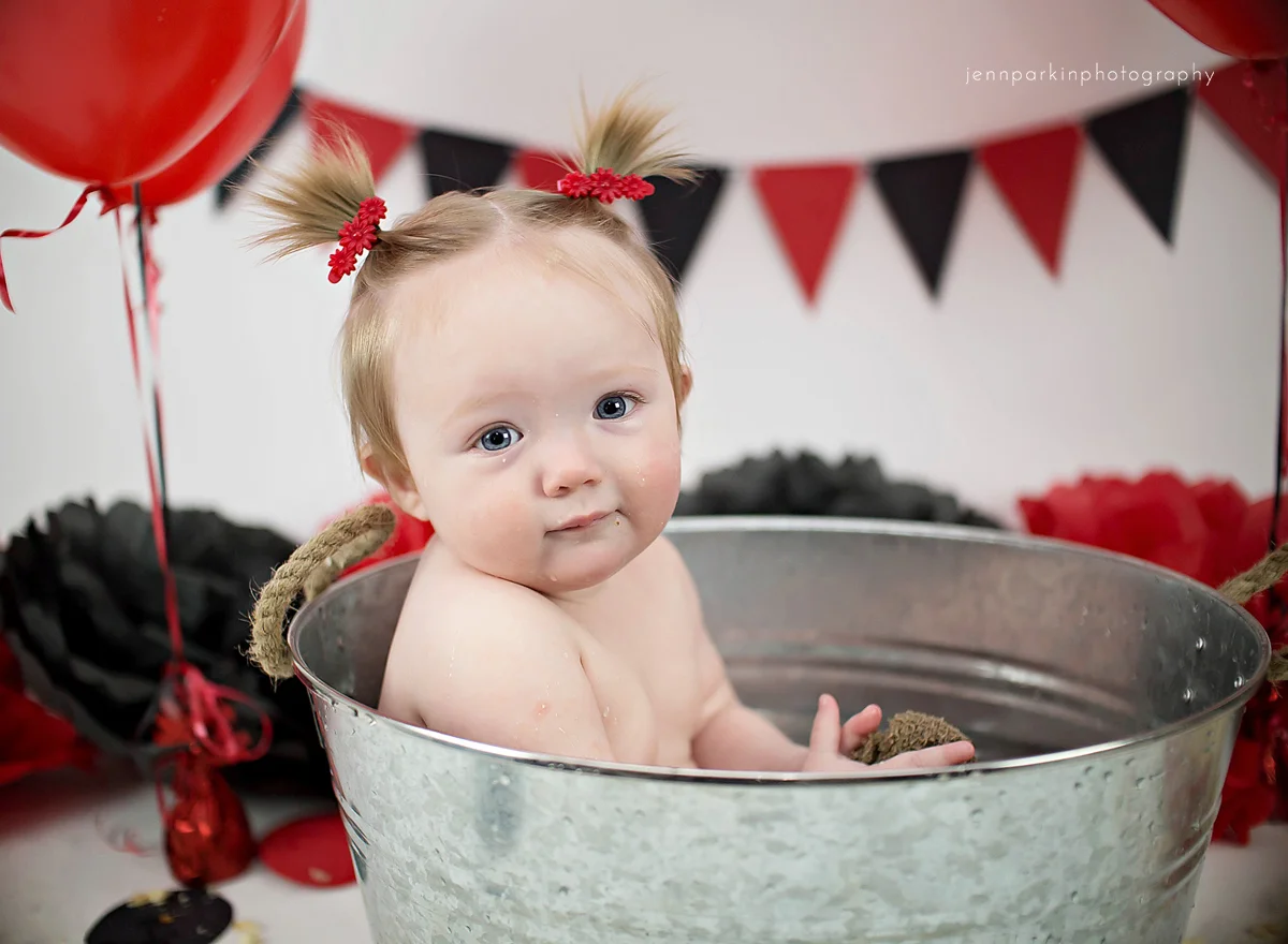 powell river photographer, powell river, powell river cake smash
