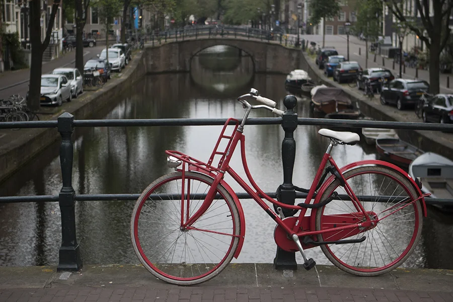 red bike