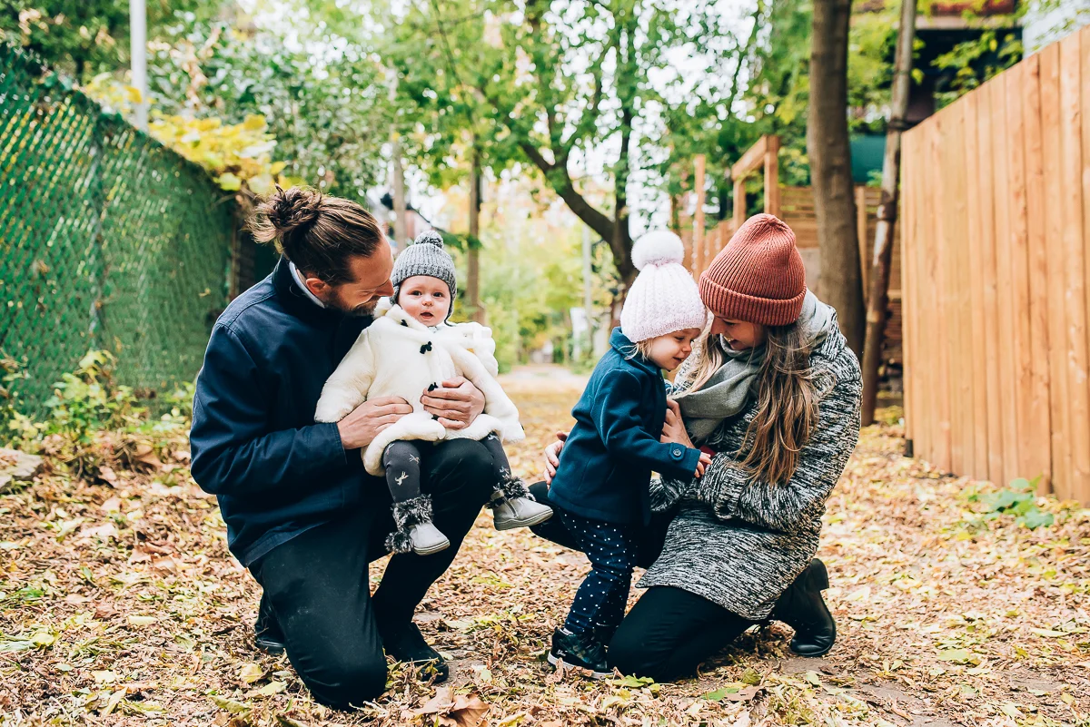 Isabelle+Laurence+Bébés_07carolineperronphotographies.jpg
