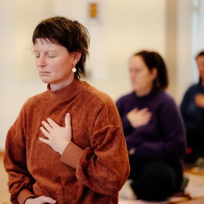 Which Kundalini Yoga teacher training in Zurich is right for you?