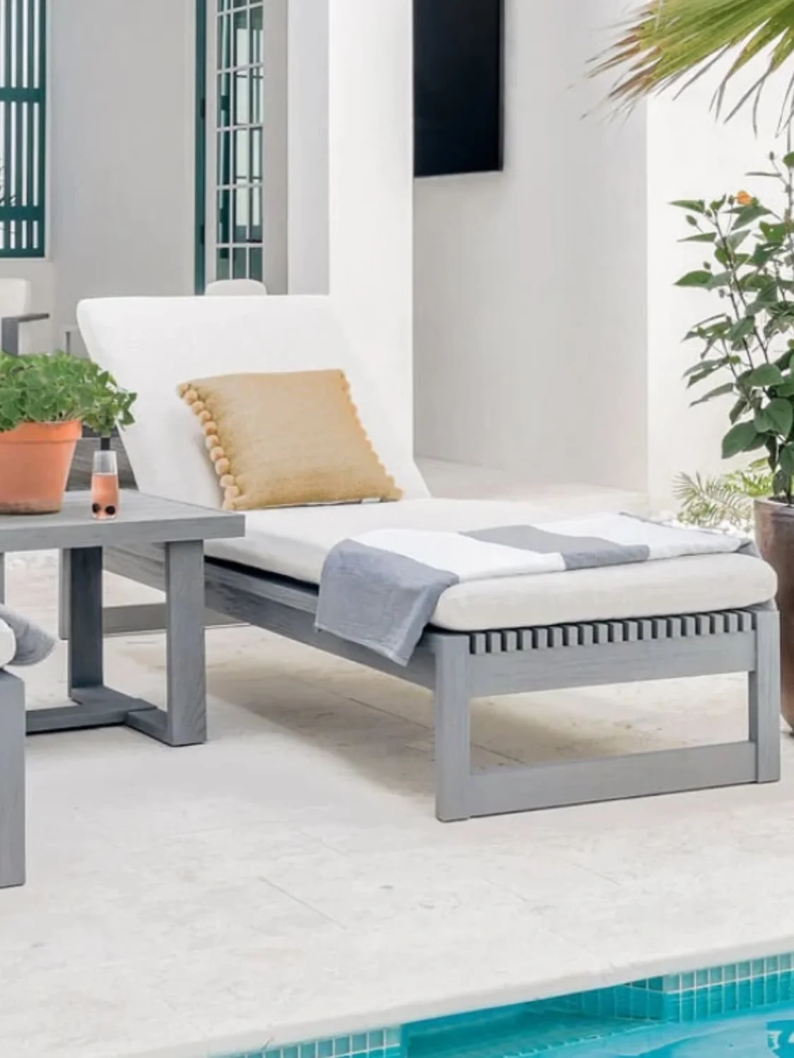 Poolside season is almost here. This Alys Beach project captures the beauty of clean lines and effortless coastal style.