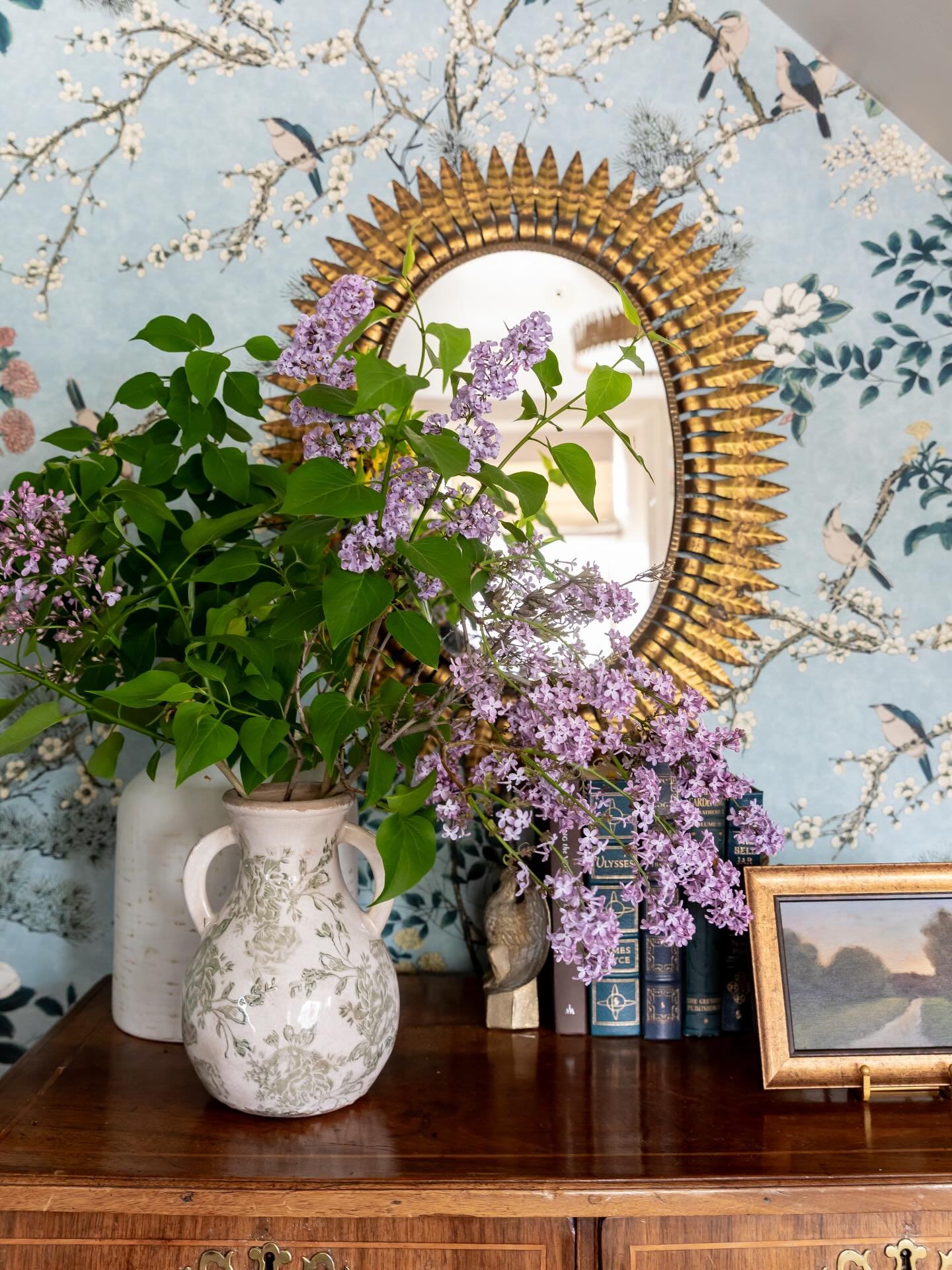 Is it embarrassing to say I&rsquo;m thankful spring is almost here&hellip; even in Florida? I cannot wait for my yard to bloom.🌷