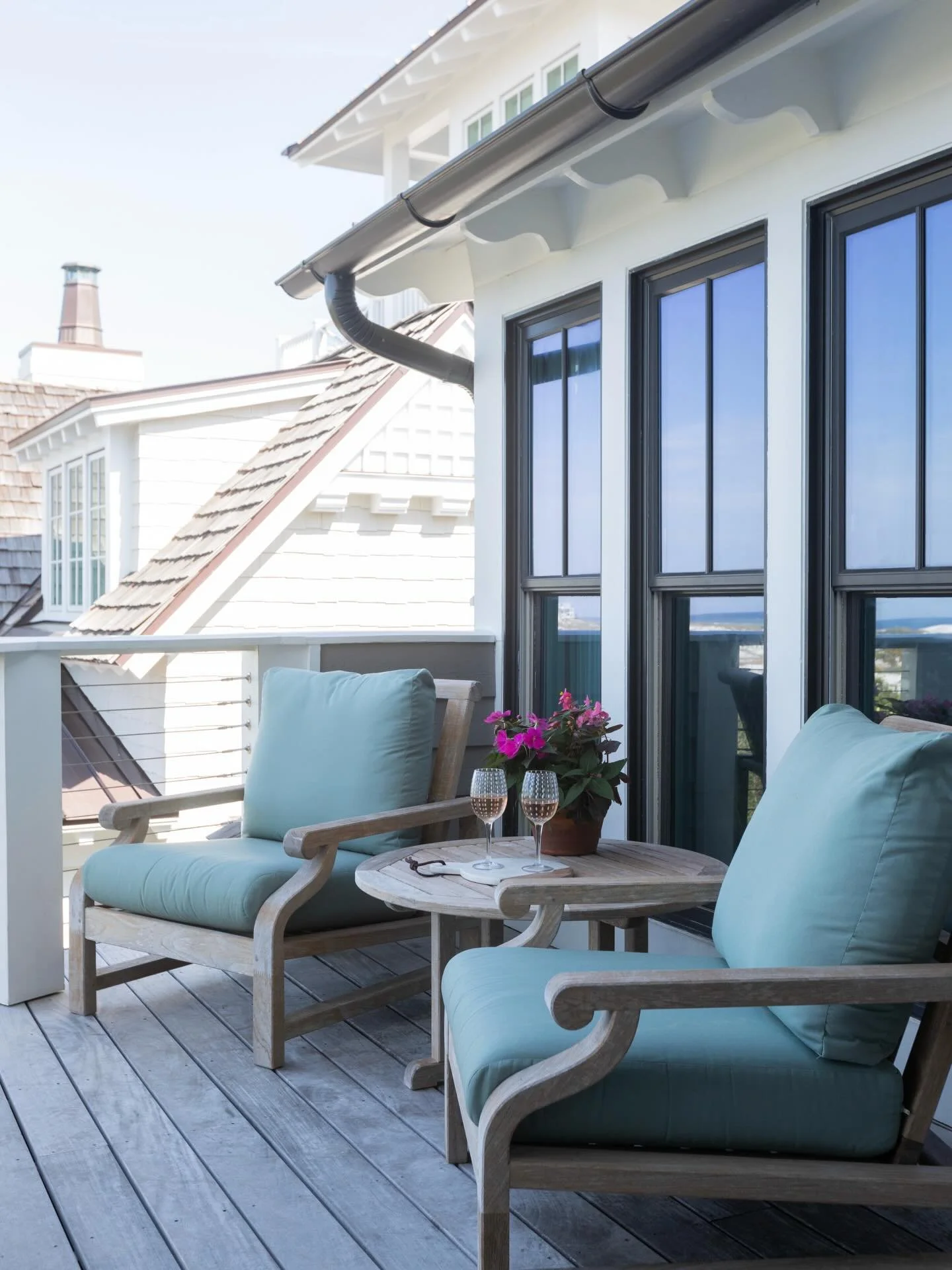 Sunshine season is upon us. This Watersound home was made for it, with easy coastal living and days spent by the pool.

📷 @bgodbee.photographer