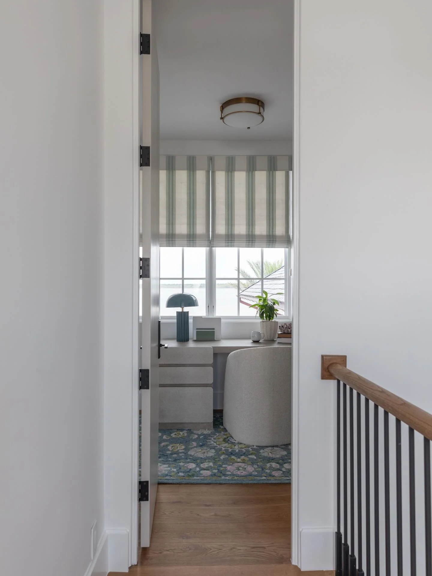 Home Office Checklist ✔️

✔️ Desk with drawers
(desk, chair, and bookcase from @bernhardt)

✔️ Comfortable chair, preferably with casters

✔️ Desk lamp

✔️ A beautiful rug
(this one is from @anthropologiehome and helps protect your wood flooring)

✔️