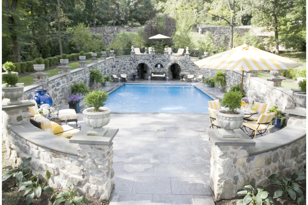 grotto2b.jpg