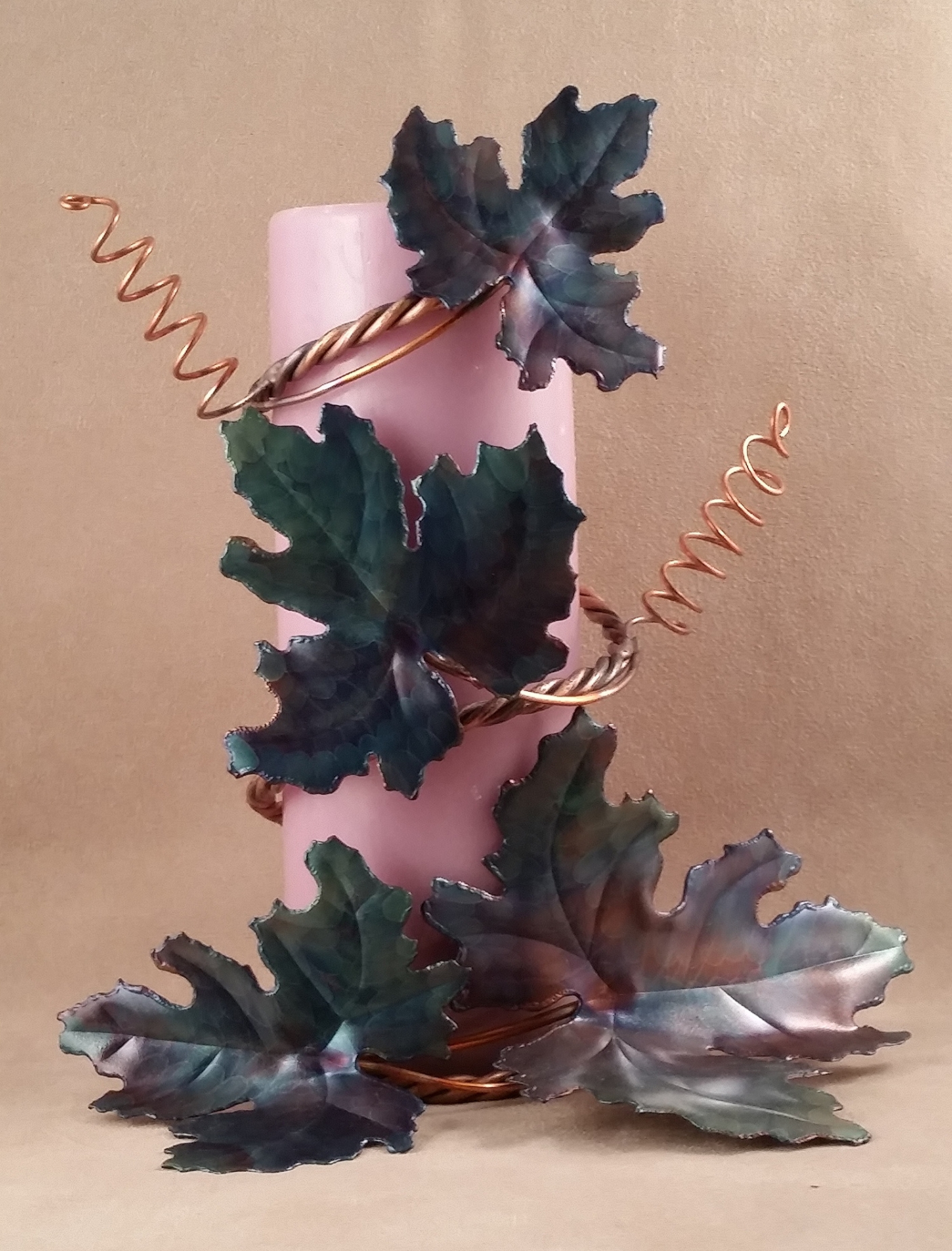 Grape Leaf, 4 Leaf Candle Wrap, table top