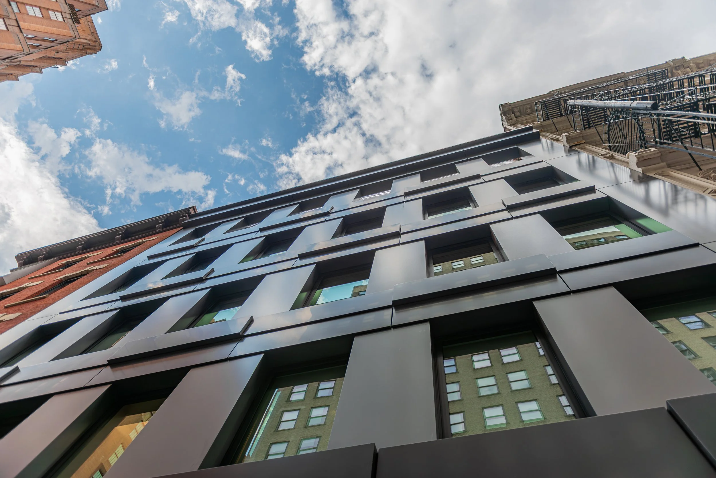 2025-07-03 - Interior + Exterior Slideshow-2.jpg