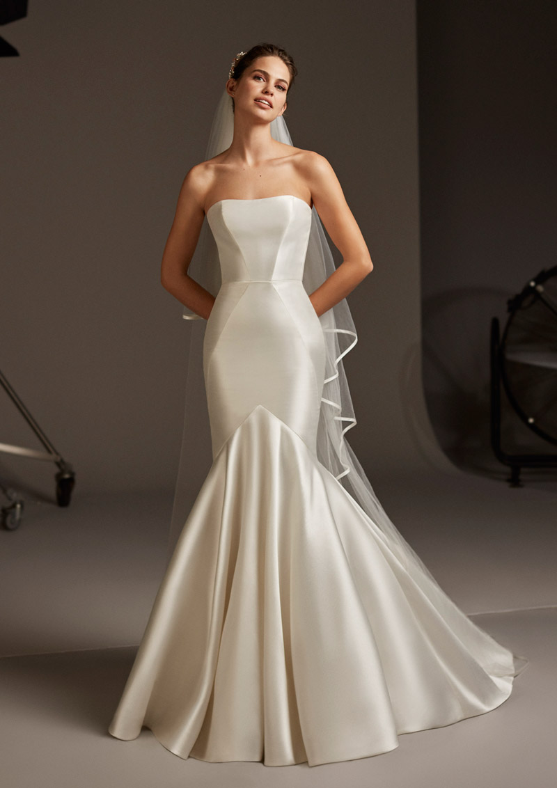 Oberon by Pronovias