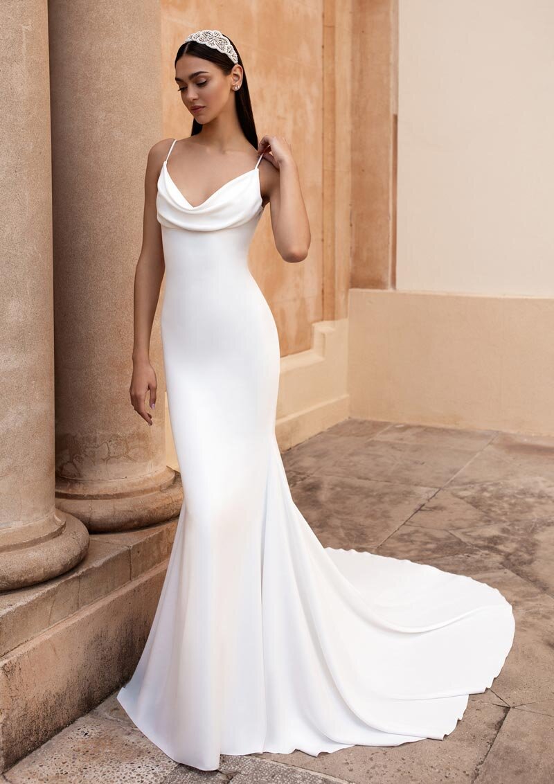 Antiope by Pronovias