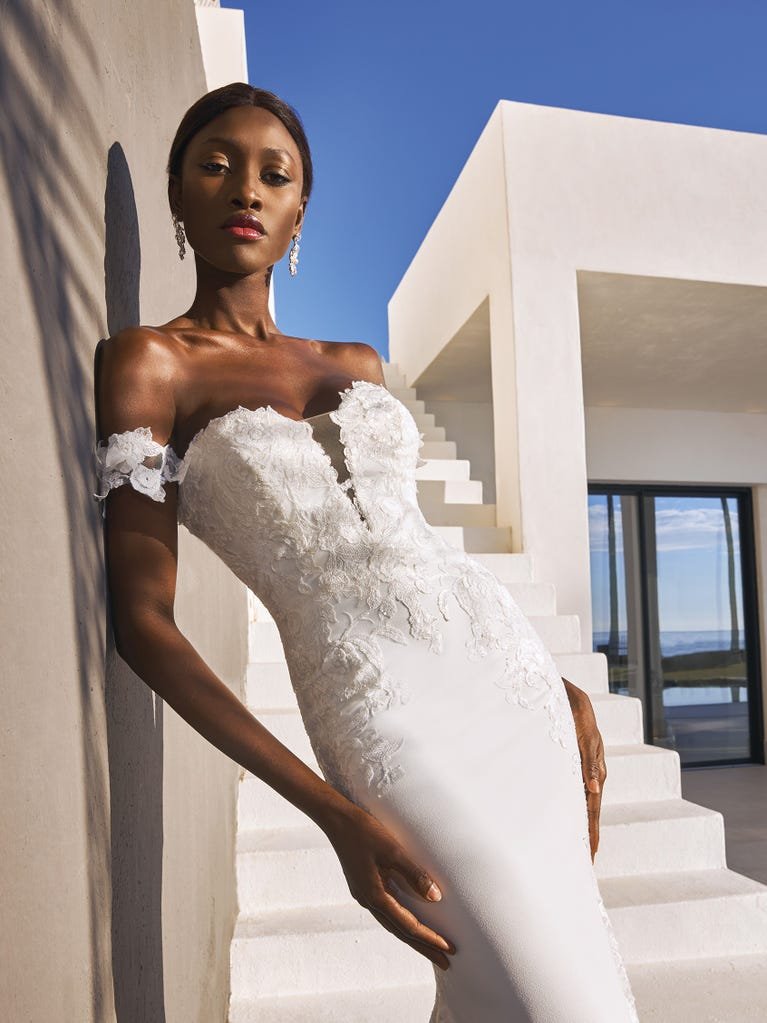 Octavia by Pronovias