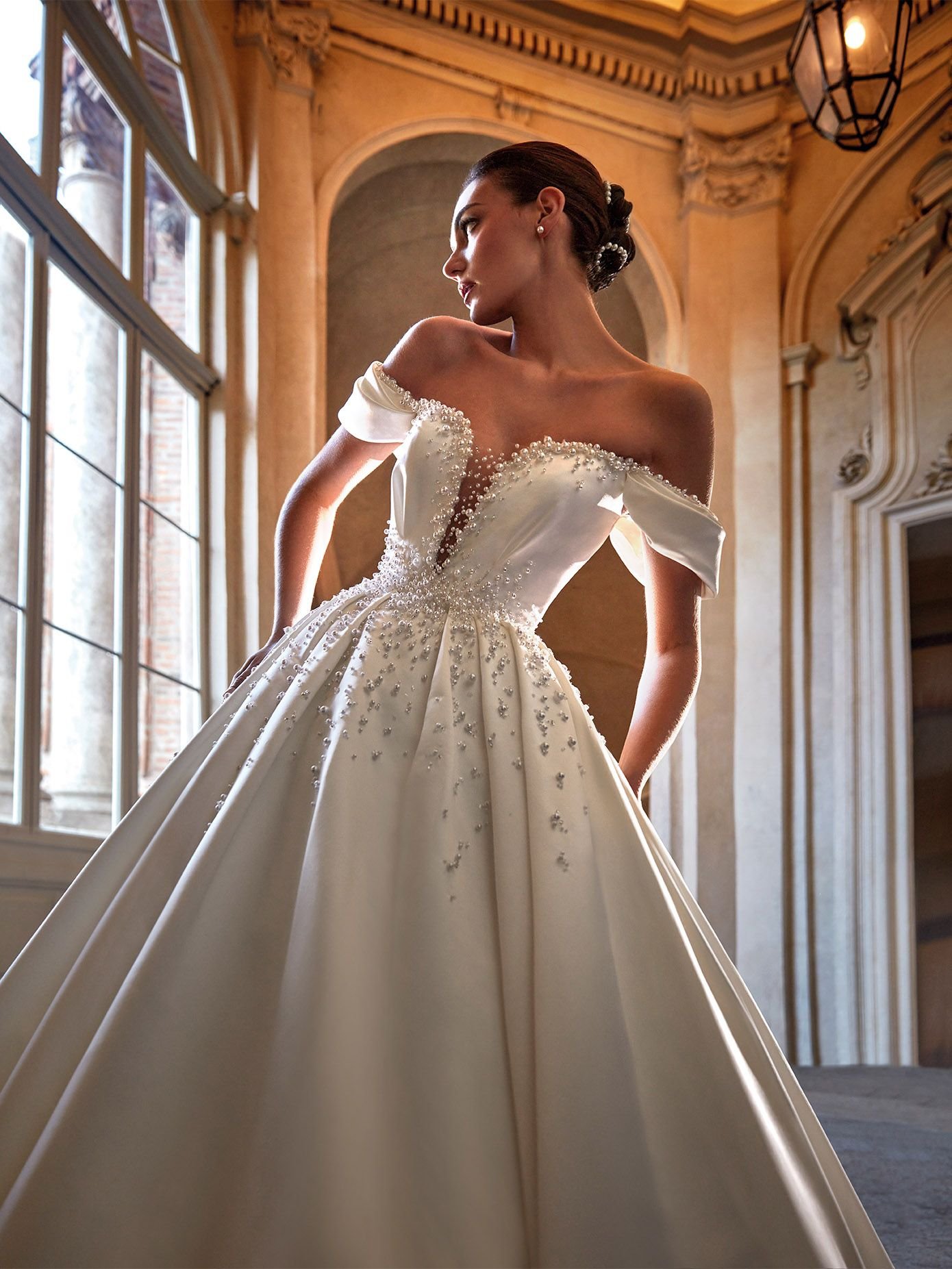 Emerlad by Pronovias Privee