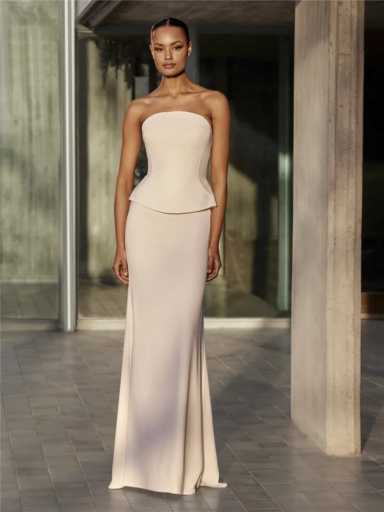 Lawn by Pronovias