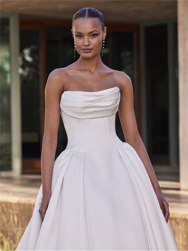 Cillian by Pronovias