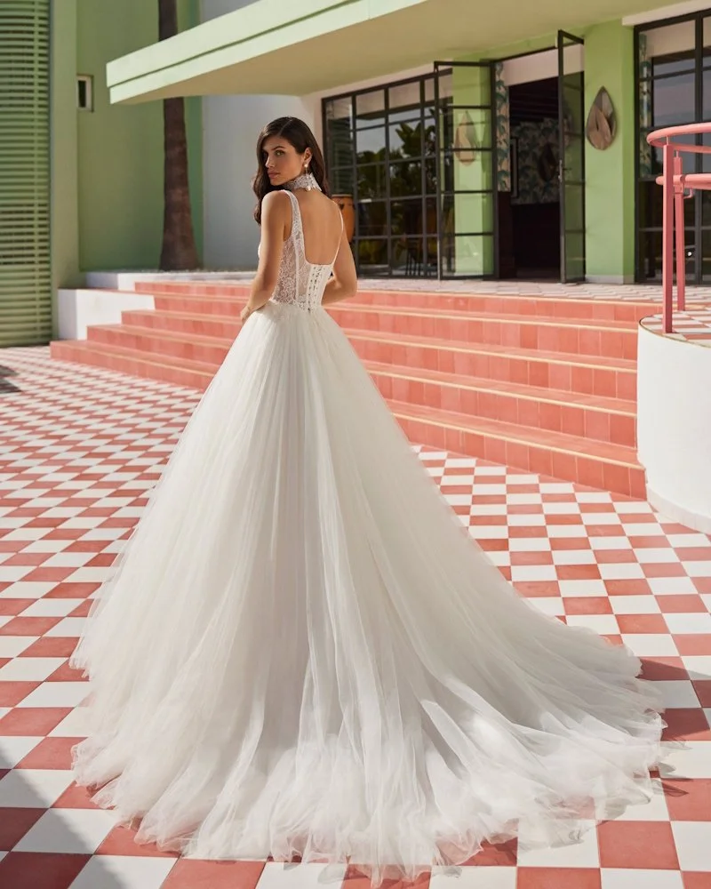 Jillyn by Luna Novias