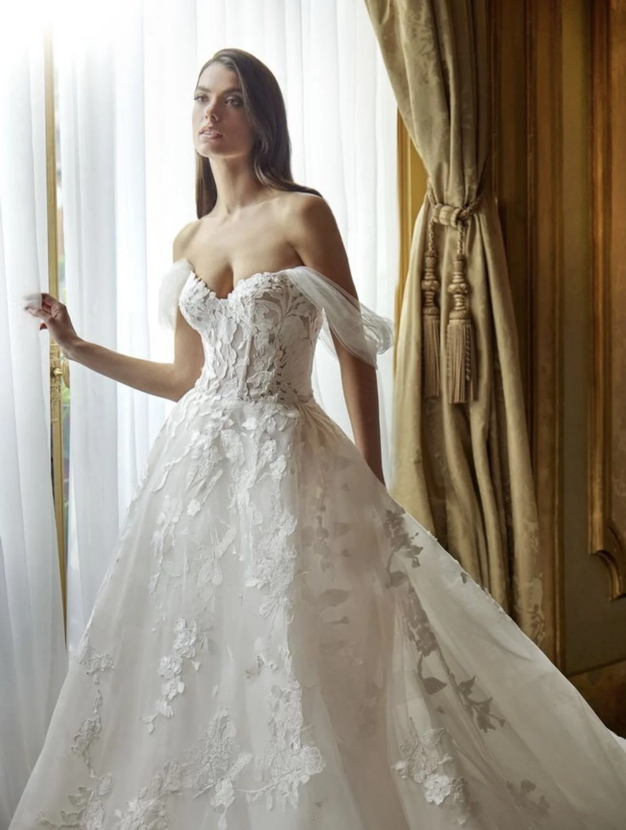 Merope by Pronovias Privee