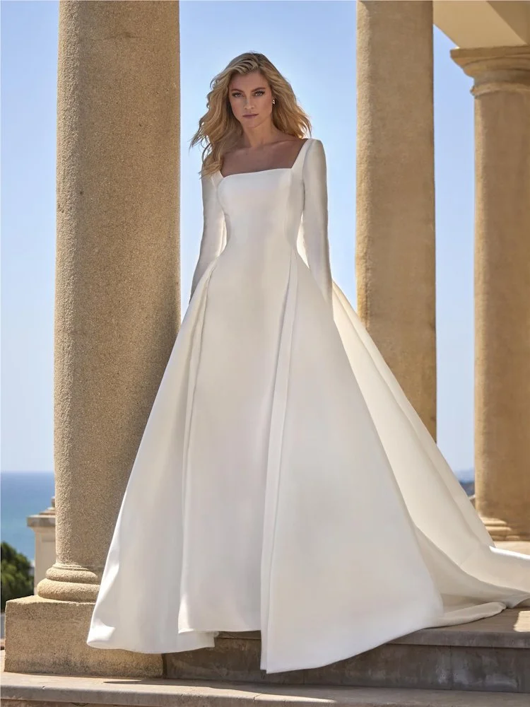 Dravor by Pronovias
