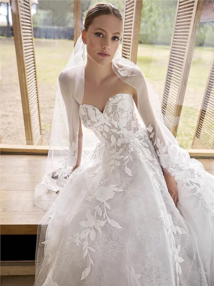 Sibila by Pronovias