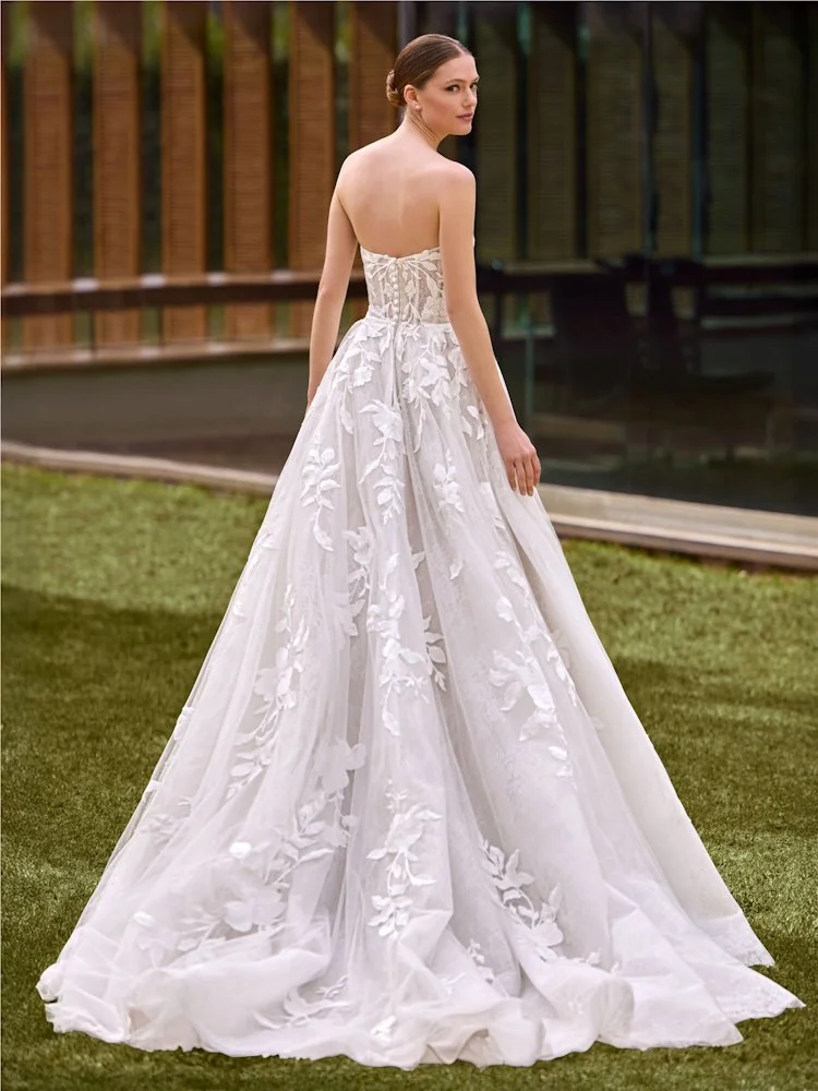 Sibila by Pronovias