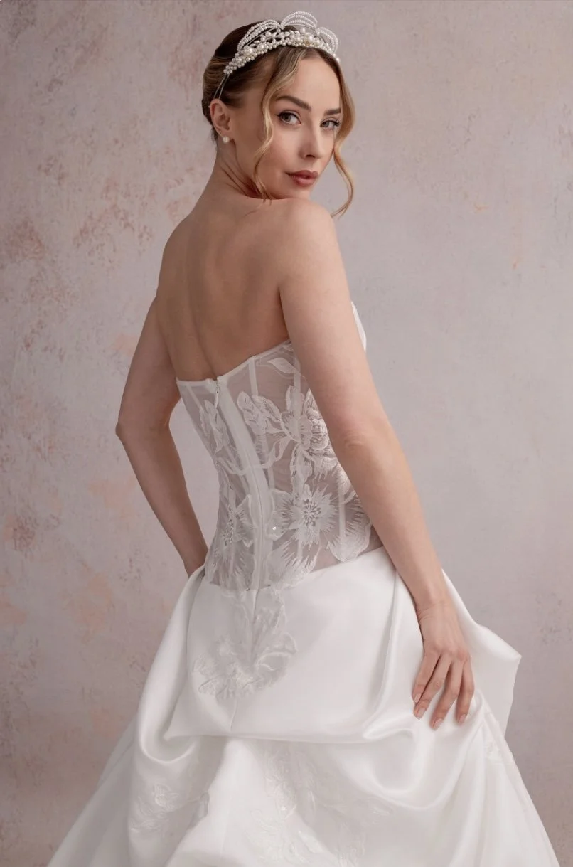 Aurora by April Banbury Bridal