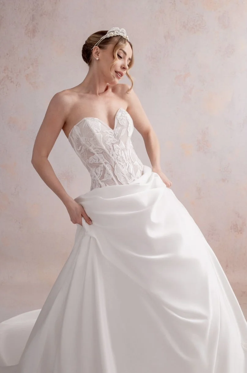 Aurora by April Banbury Bridal