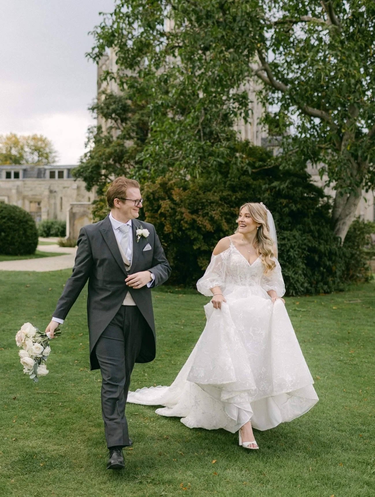 Congratulations to our beautiful bride Shelly 🤍 We&rsquo;re absolutely in love with this ultra-feminine, romantic look featuring our &ldquo;Mia&rdquo; gown by @josephinescottlondon in Shelly 🤍

The Mia gown is the epitome of timeless romance, with 