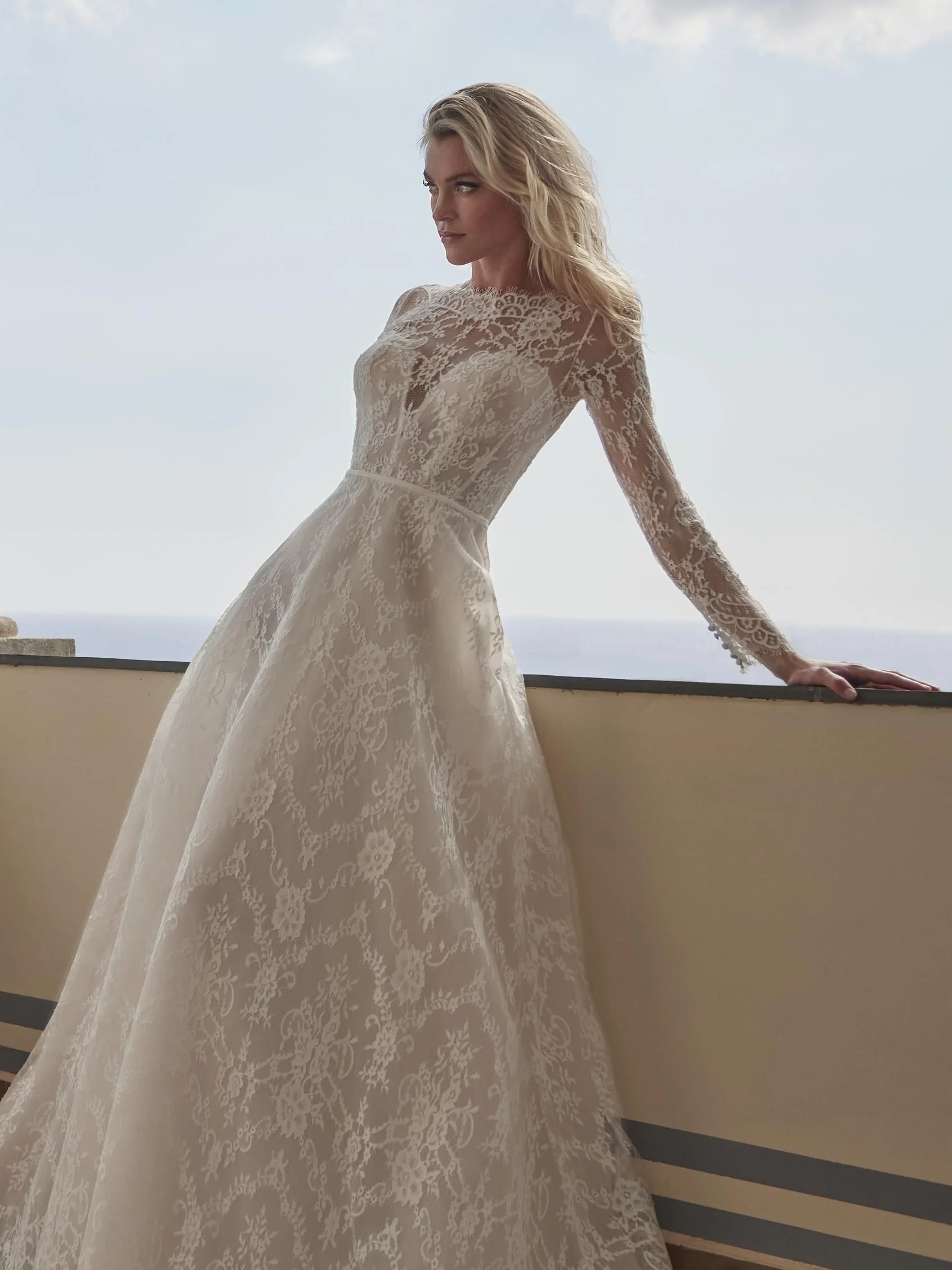 PRONOVIAS ATI 3.jpg