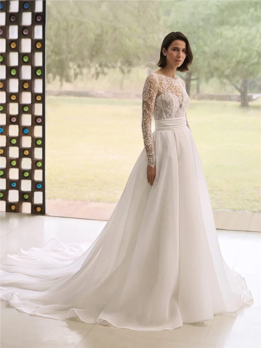 PRONOVIAS ATI 4.webp