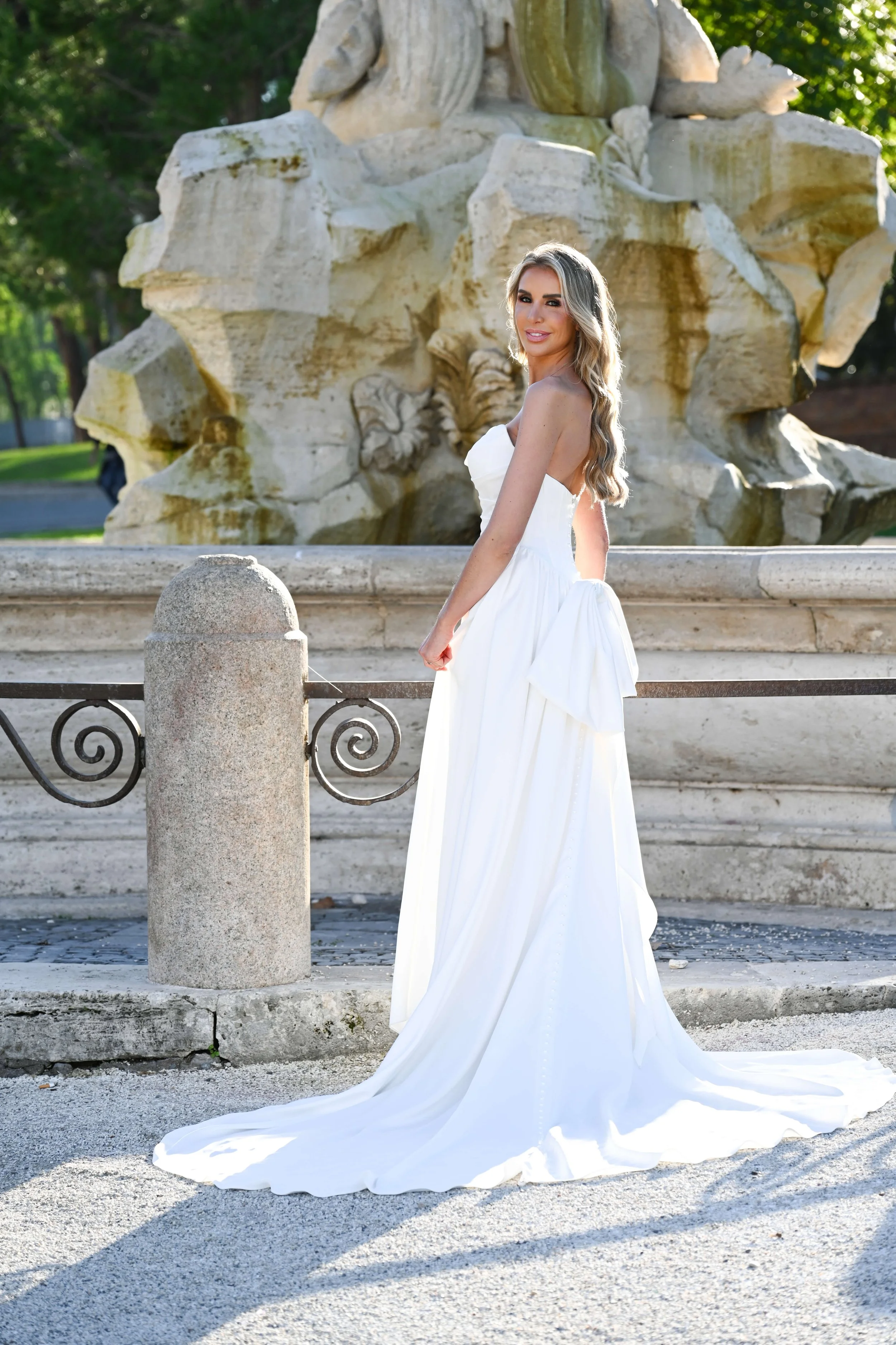 Dando London Zeppole back.jpg