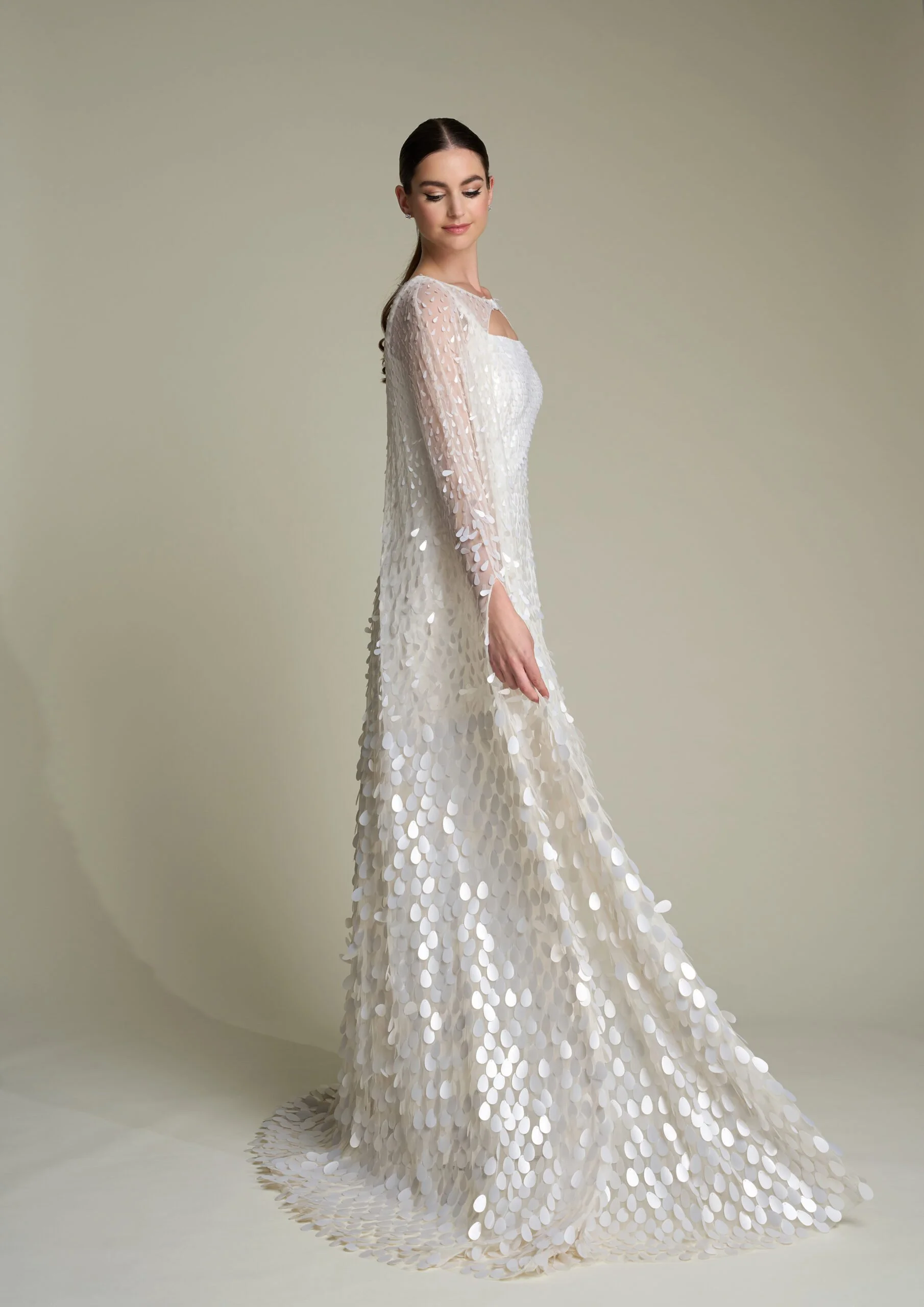 Laetitia cape side.jpg