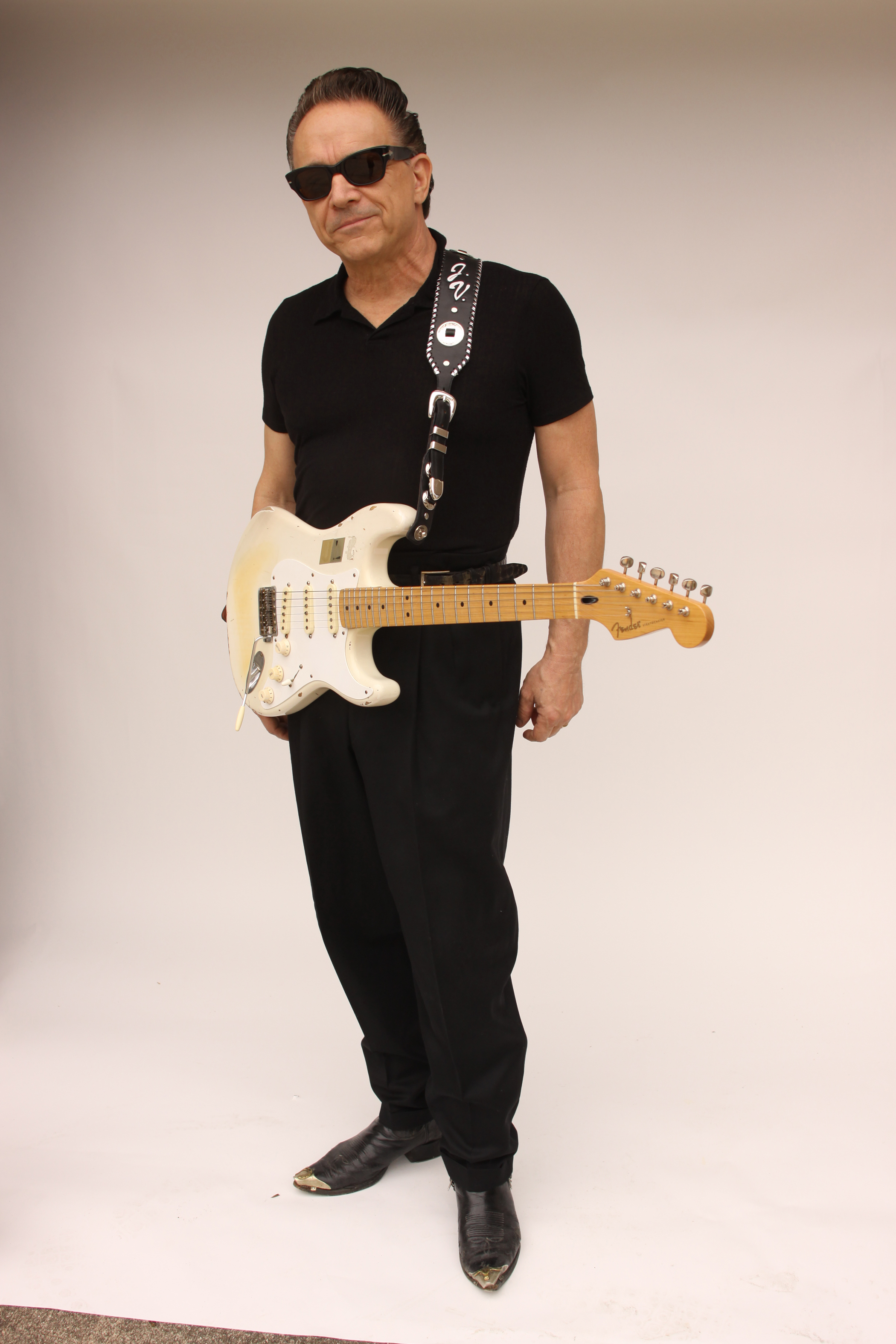 jimmie-vaughan.jpg